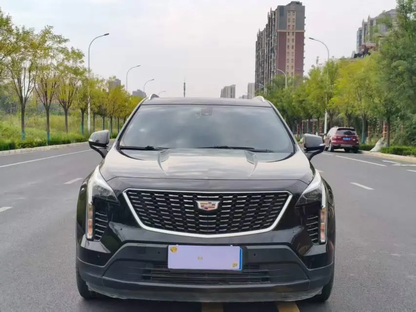 Cadillac 2021 XT4 2.0T 28T Two-Drive Leading Automatic Gear 2