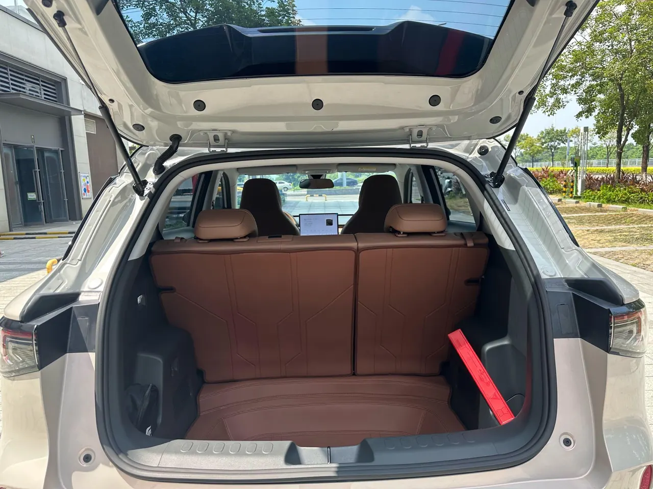 WuLing 2026 Plantronics Pro 403km Flagship Automatic 8