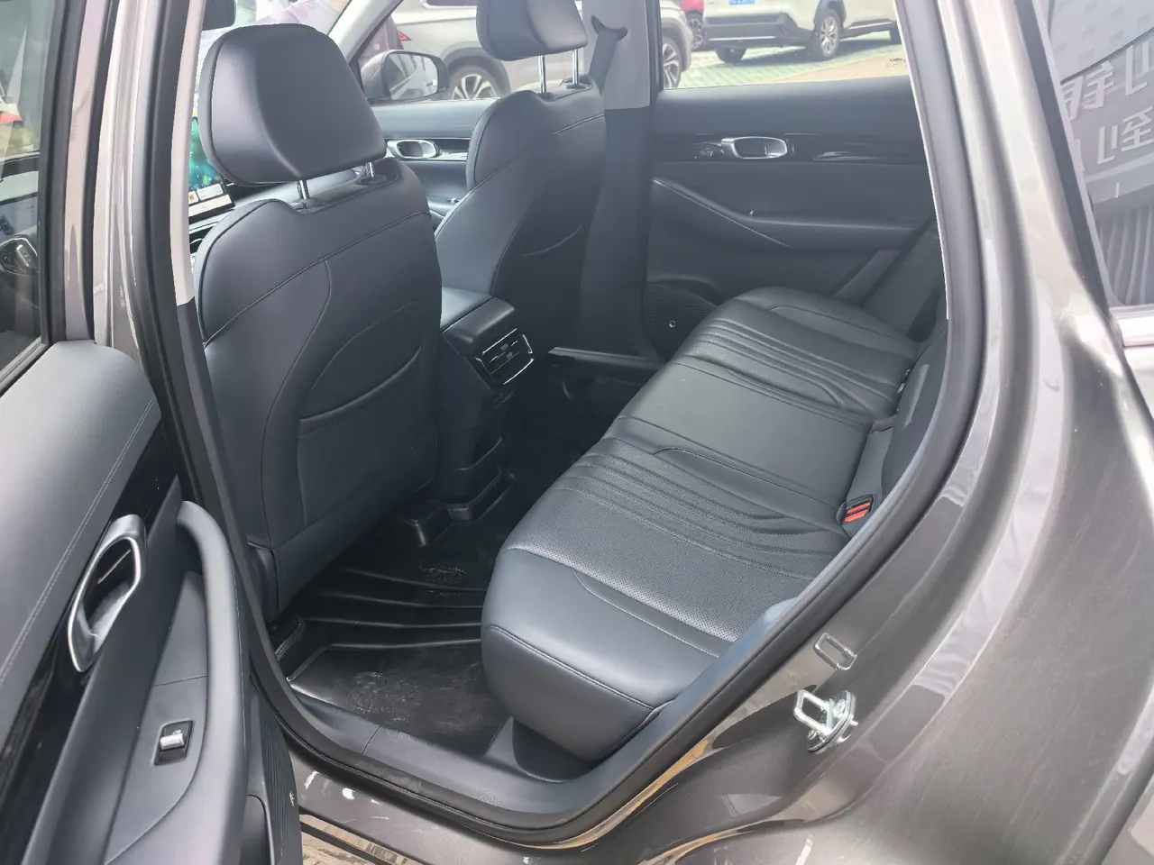 Geely Galaxy 2026 E 5 610km Discovery Edition Automatic Gear 6