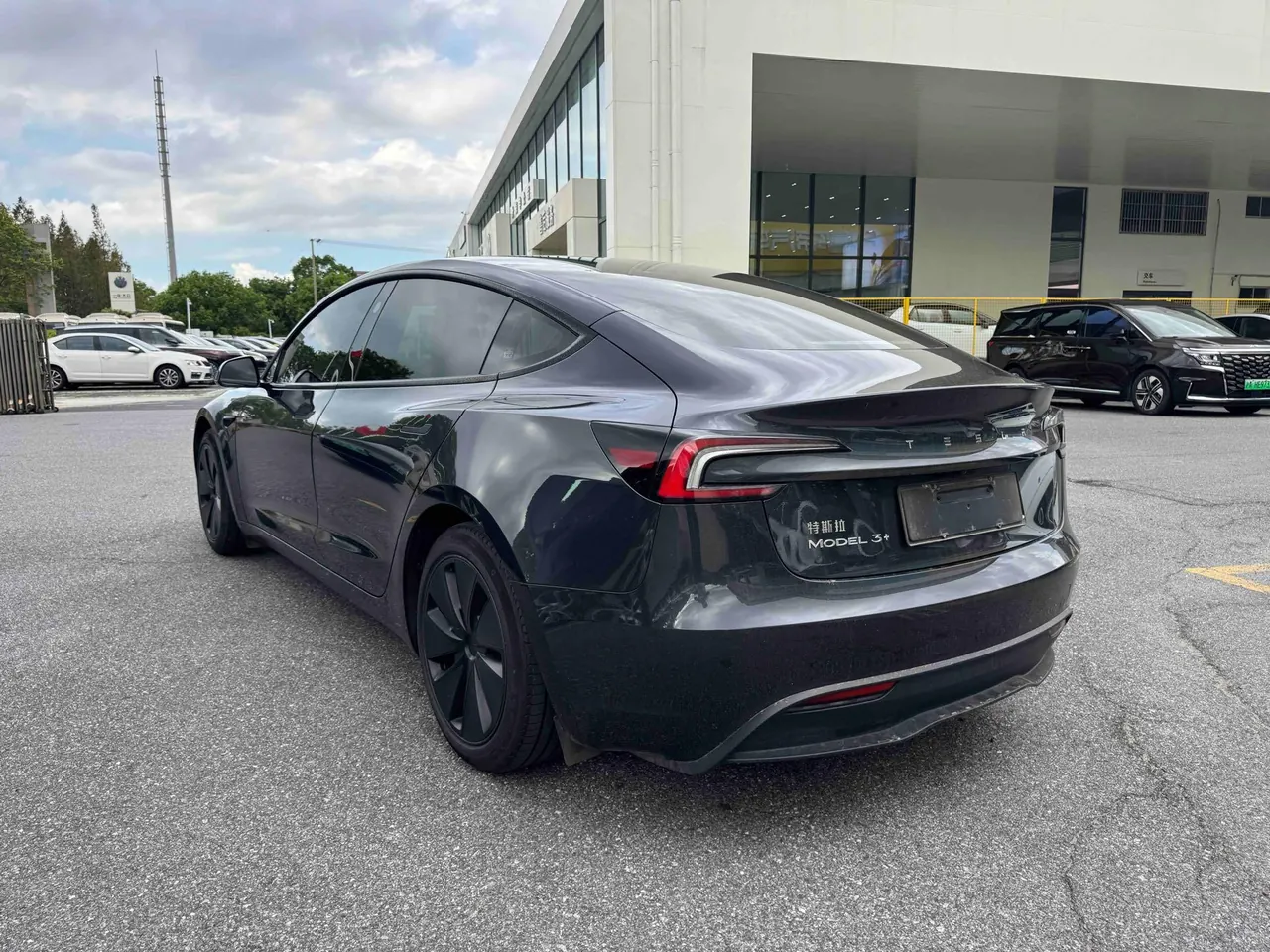 Tesla 2023 Model 3 Rejuvenation Edition Rear Wheel Drive Automatic Transmission 7