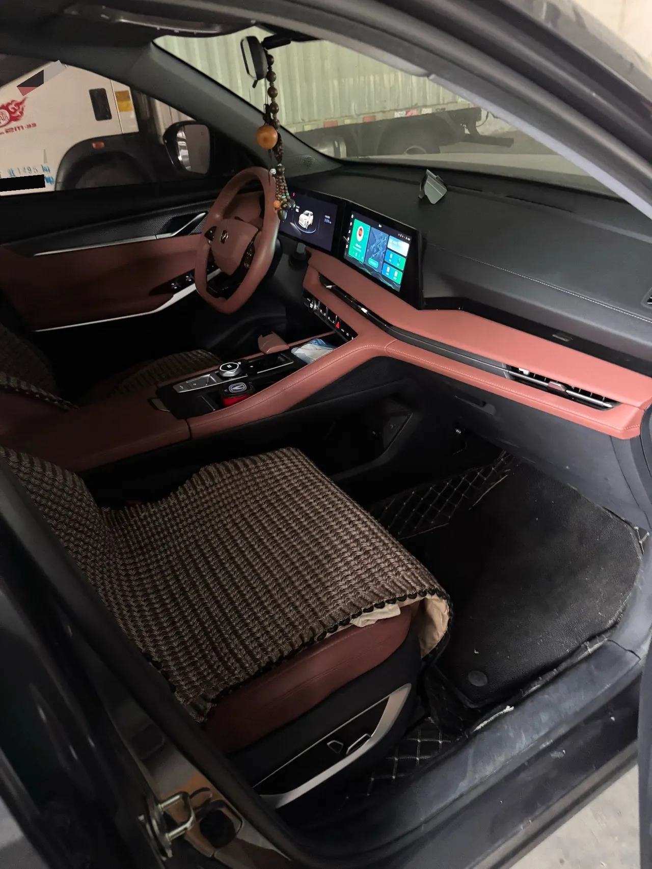 ChangAn 2023 CS75 PLUS 1.5T Prestige Automatic 3