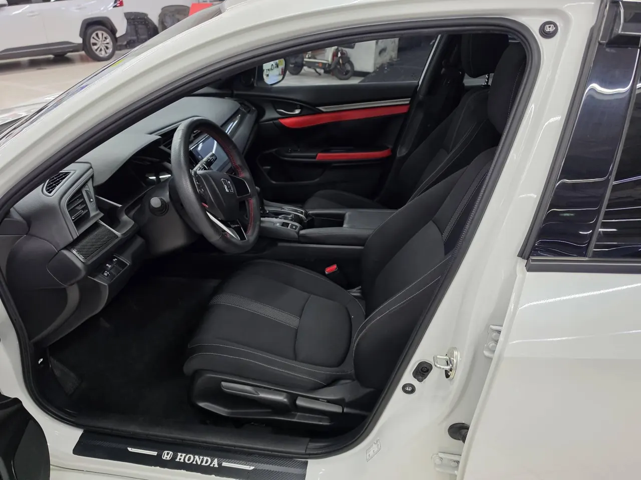 Honda 2021 Civic Hatchback 1.5T Stepless 220TURBO New Sharp Control Automatic Gear 3