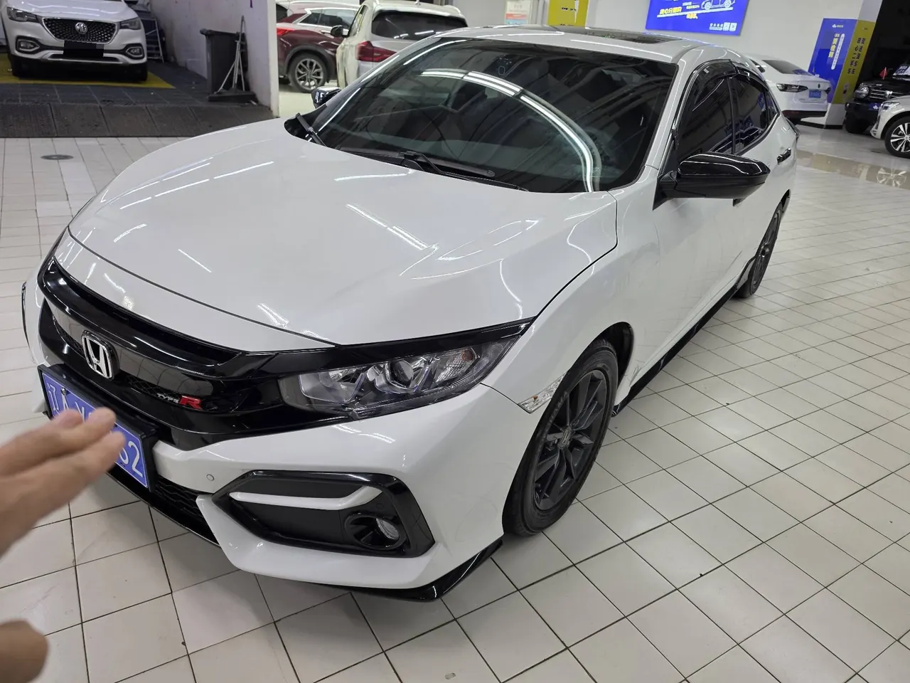 Honda 2021 Civic Hatchback 1.5T Stepless 220TURBO New Sharp Control Automatic Gear 4