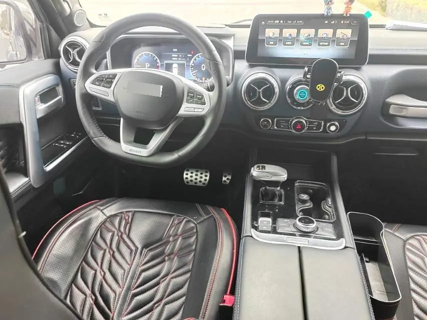 Beijing 2020 BJ40 2.0T 4-wheel drive city hunter version chivalrous automatic gear 11
