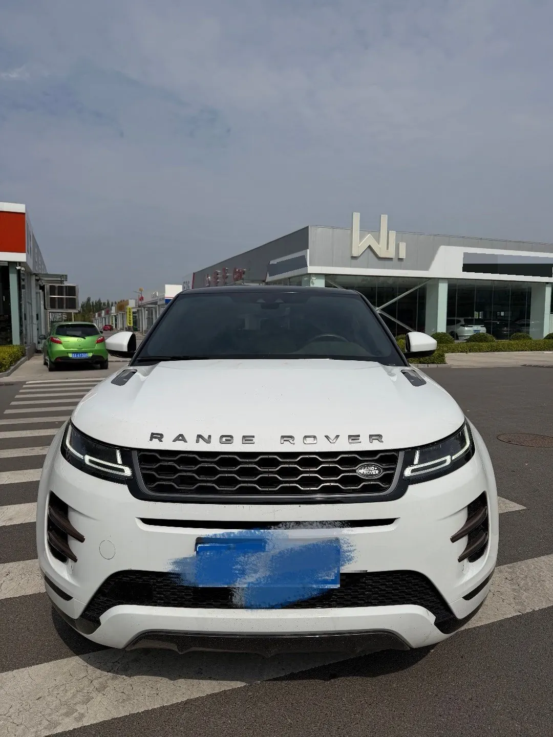 Land Rover 2020 Range Rover Aurora 48V 2.0T 249PS R-DYNAMIC SE Sports Technology Edition Automatic Gear 2