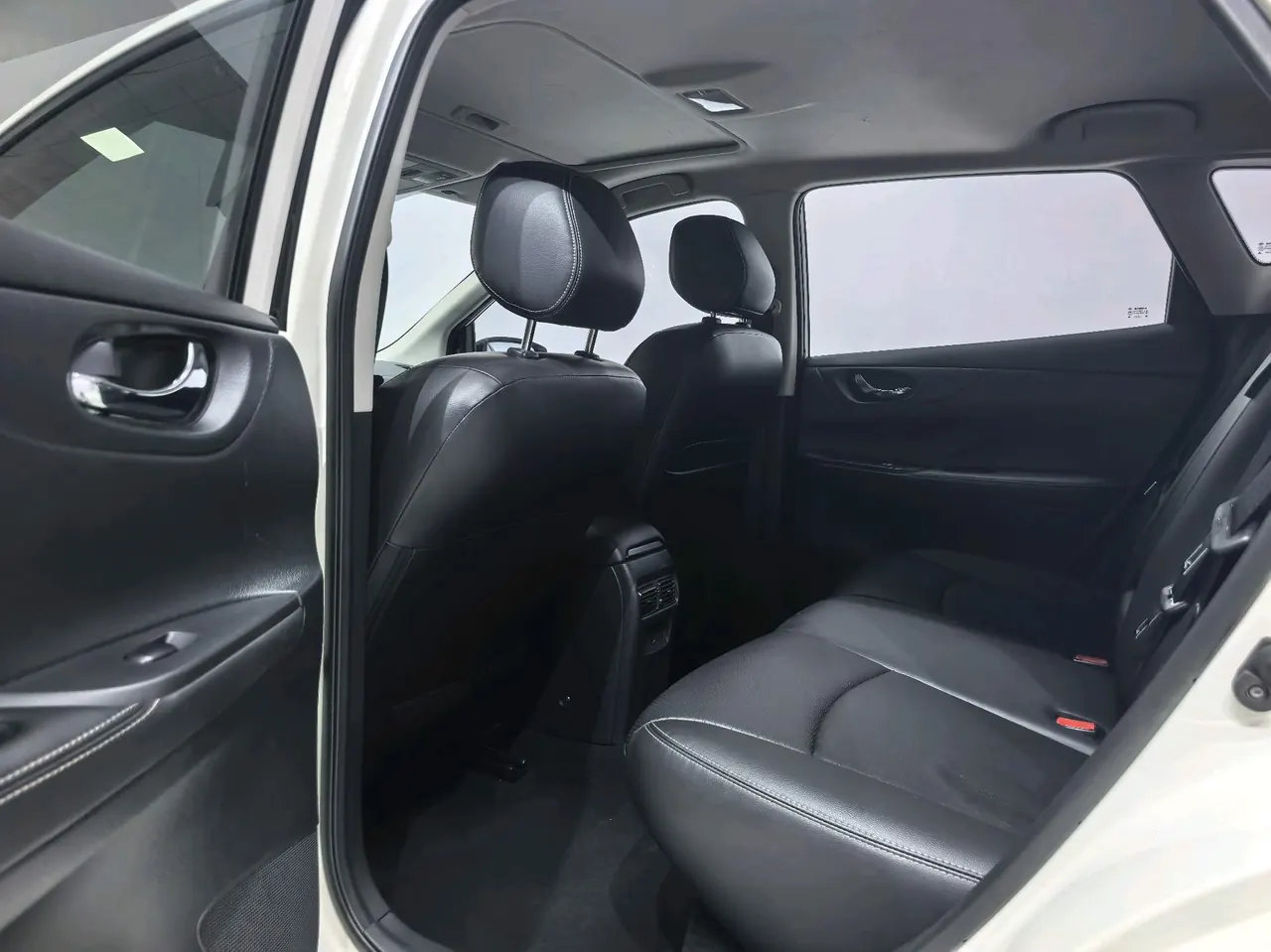 Nissan 2021 Tiida 1.6 Stepless Smart Edition Automatic Gear 10