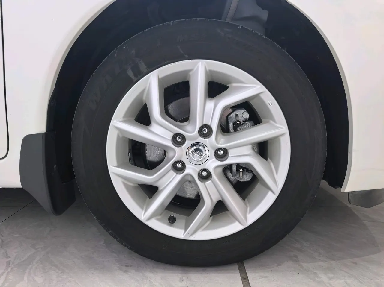 Nissan 2021 Tiida 1.6 Stepless Smart Edition Automatic Gear 16