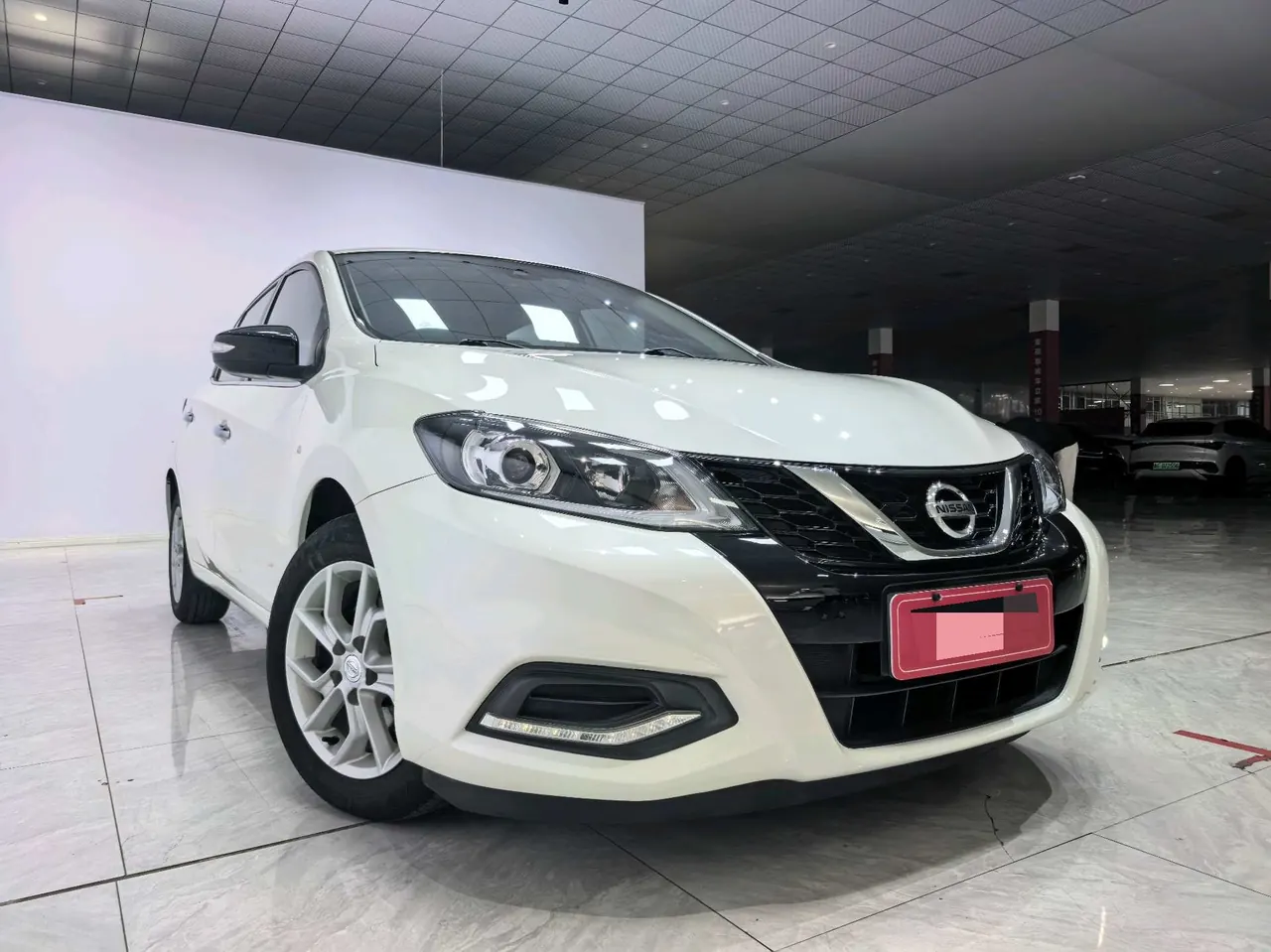 Nissan 2021 Tiida 1.6 Stepless Smart Edition Automatic Gear 3