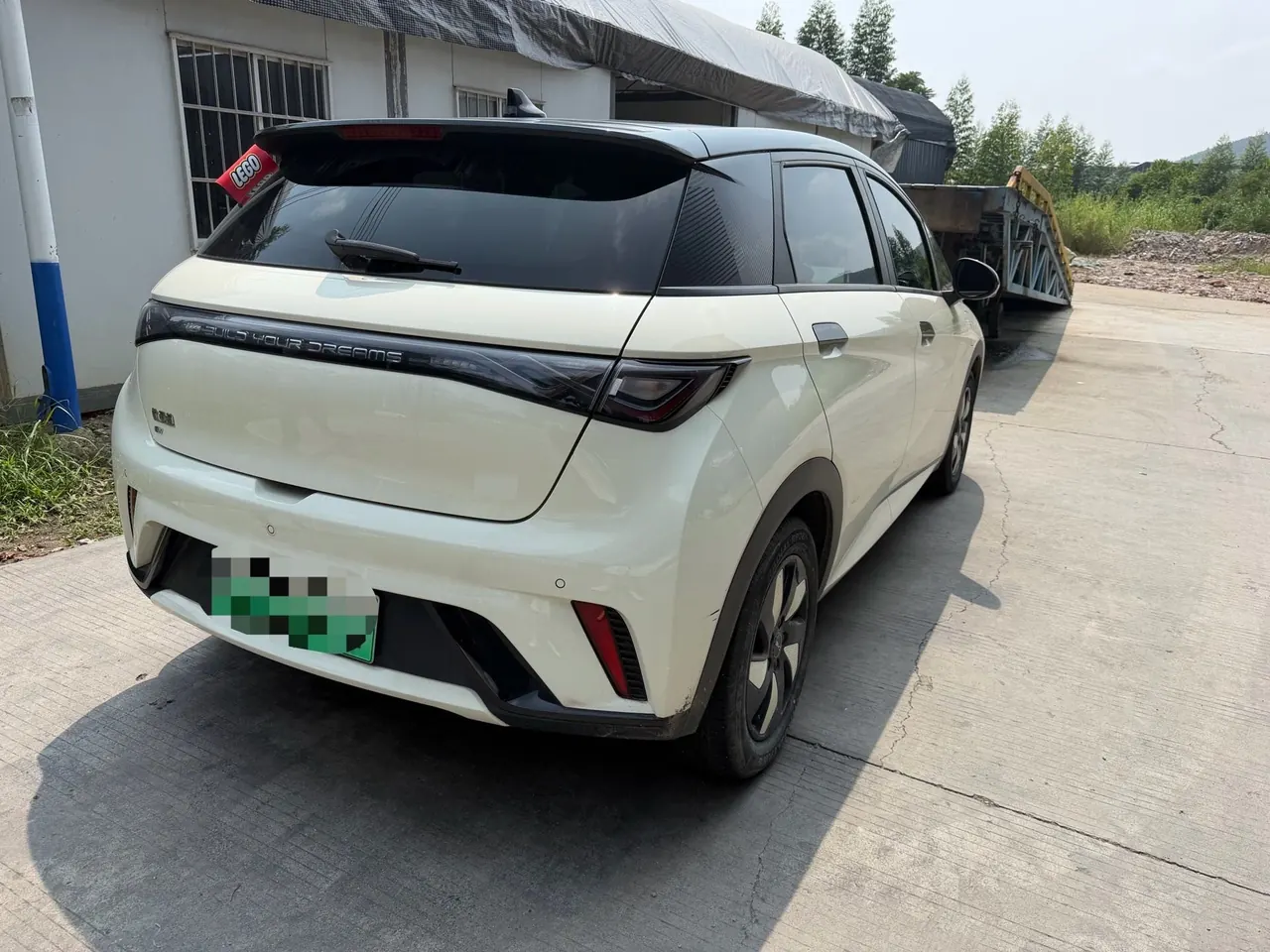 BYD 2024 Dolphin Glory Edition 420km Fashion Edition Automatic Gear 2