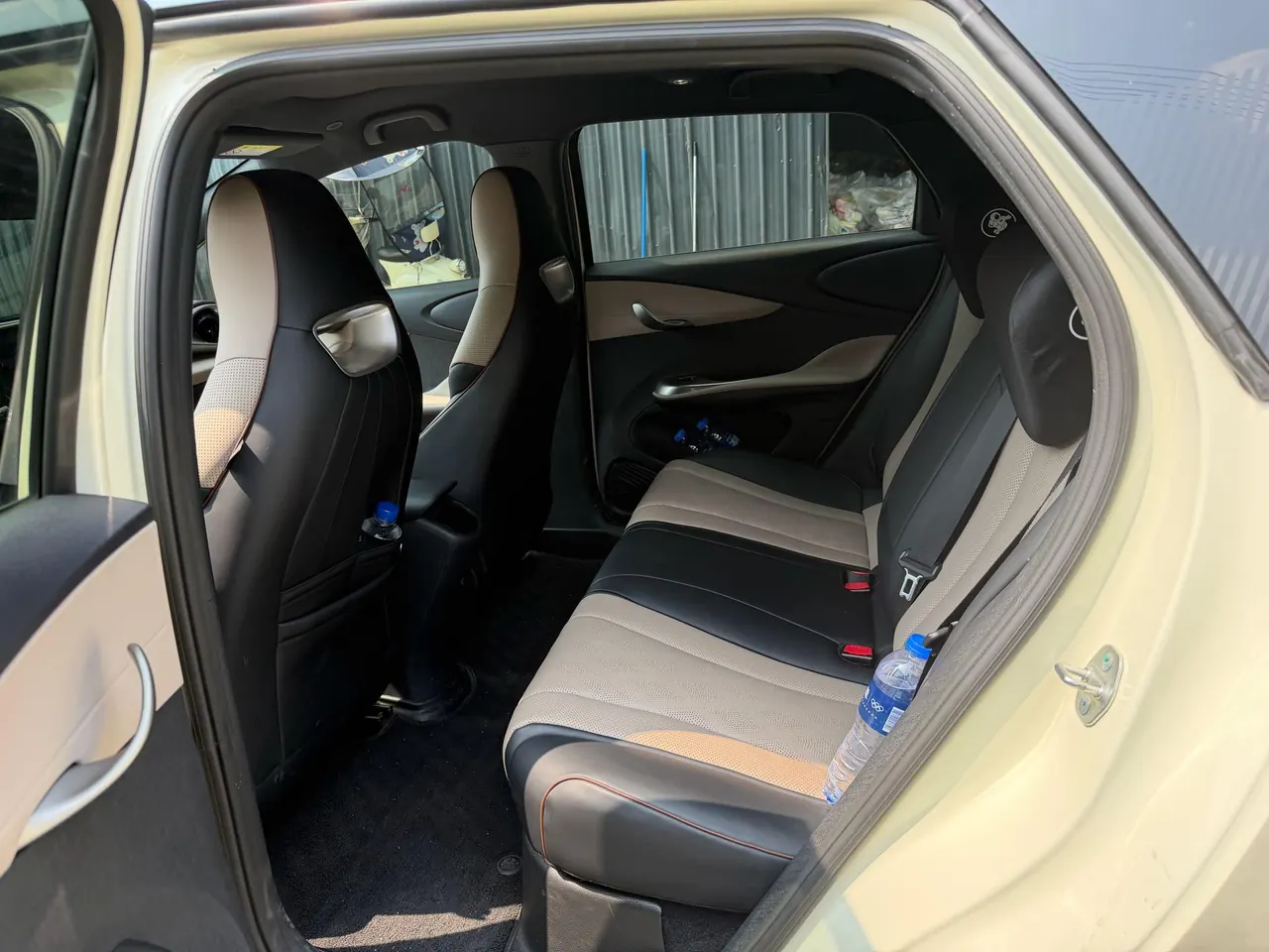 BYD 2024 Dolphin Glory Edition 420km Fashion Edition Automatic Gear 4
