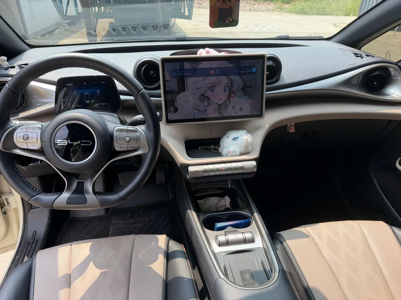 BYD 2024 Dolphin Glory Edition 420km Fashion Edition Automatic Gear 5