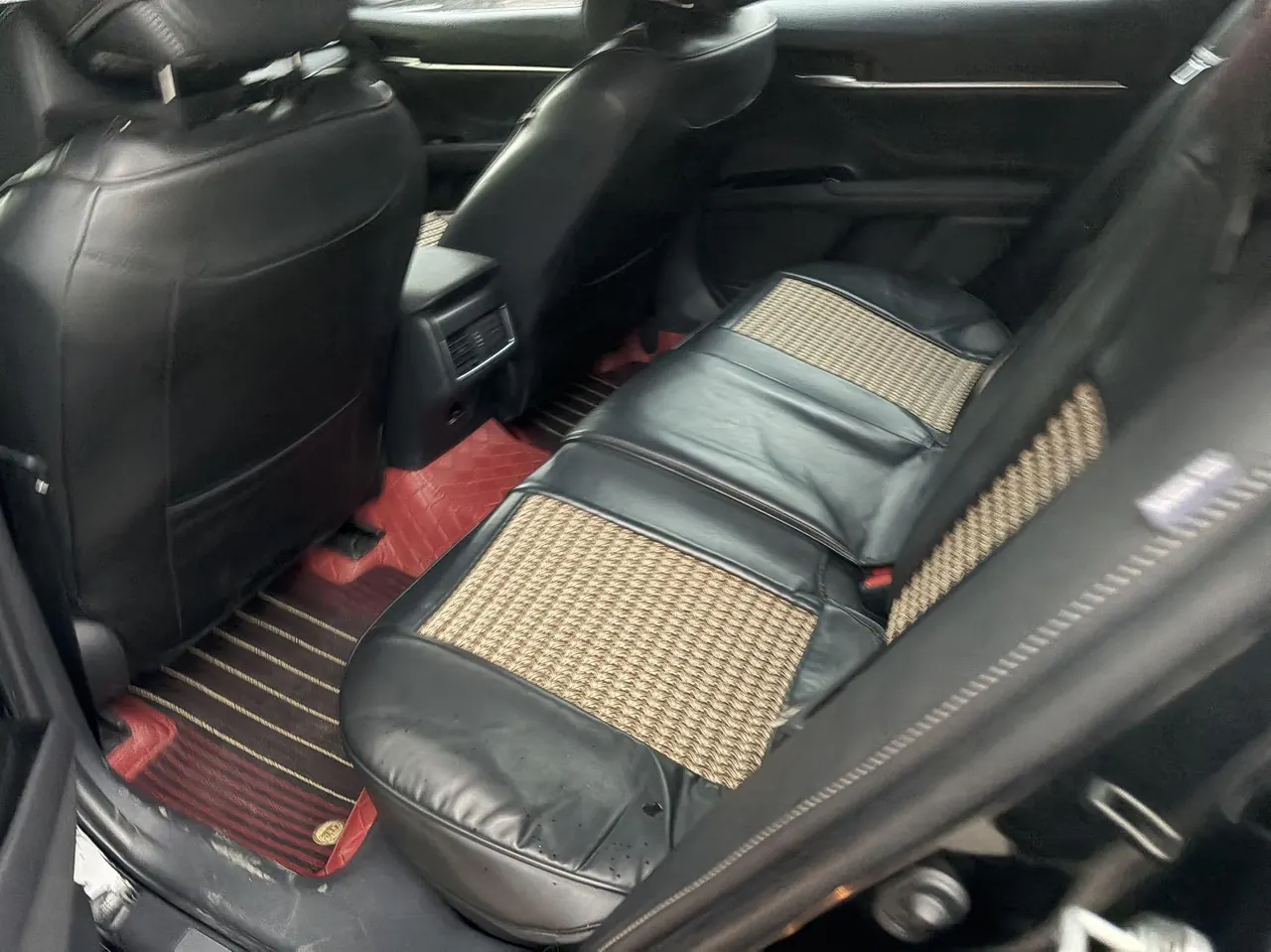 Toyota 2021 Camry 2.0S Stepless Front Edition Automatic Gear 4