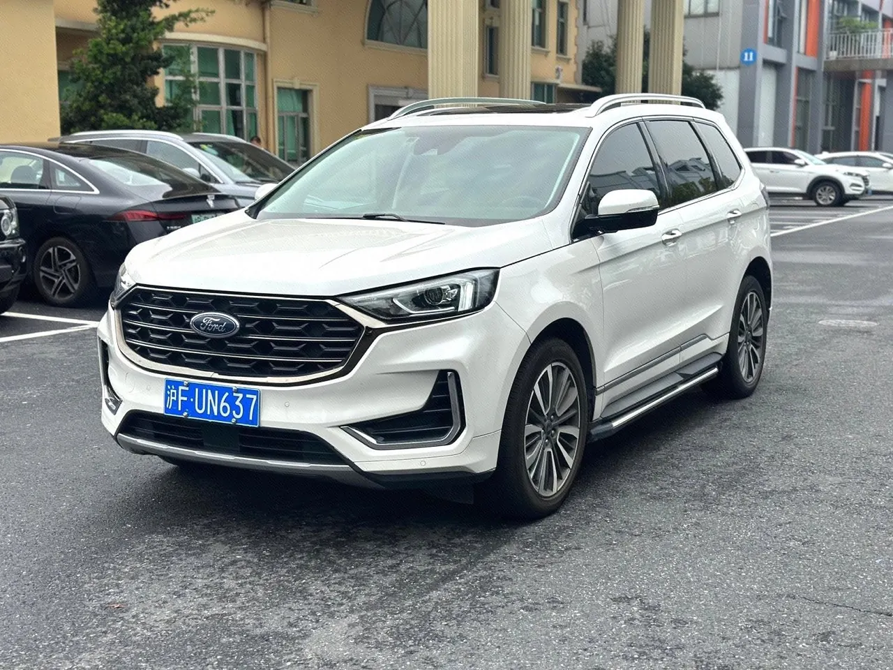 Открыть галерею: Ford 2021 Ruijie PLUS 2.0T EcoBoost 12250.00g Drive Hao Rui 7-seat Automatic Gear
