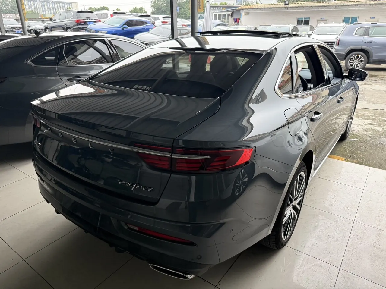 Geely 2021 xingrui 2.0T distinguished model (modified) automatic gear 7