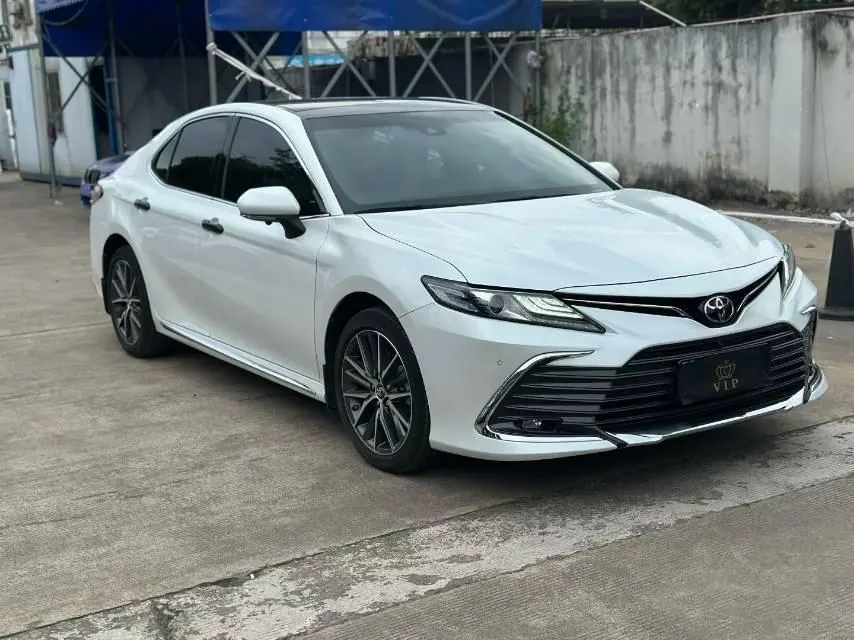 Toyota 2021 Camry 2.5G Deluxe Edition Automatic Gear 4