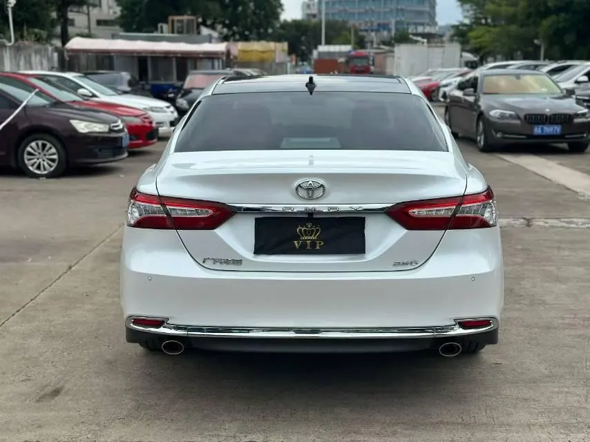 Toyota 2021 Camry 2.5G Deluxe Edition Automatic Gear 5
