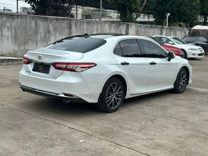 Toyota 2021 Camry 2.5G Deluxe Edition Automatic Gear 6