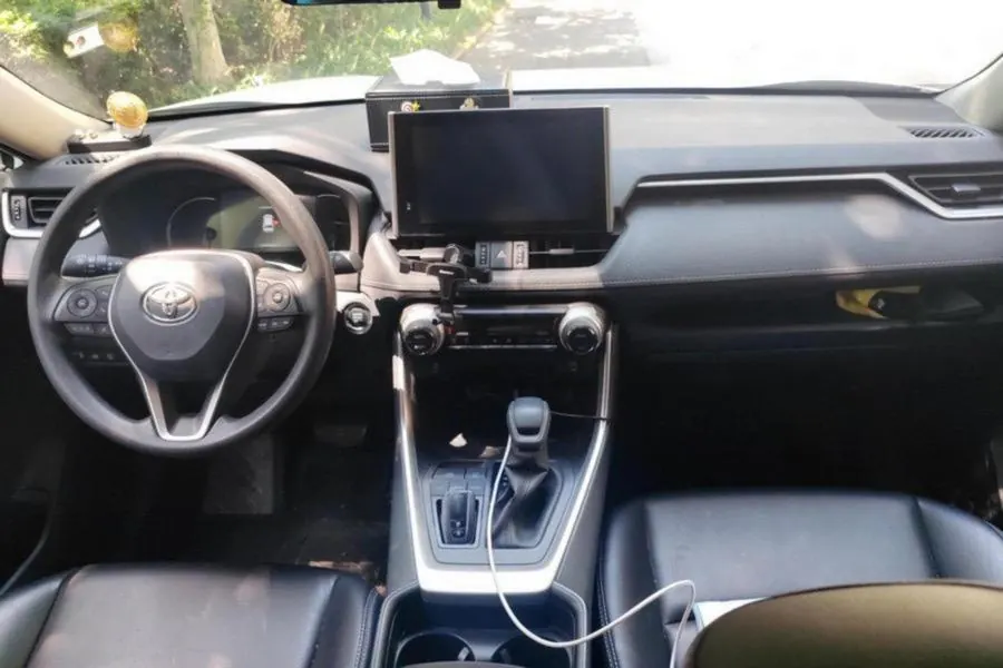 Toyota 2022 RAV4 Rongbo 2.0 Stepless Two-Drive Fashion Plus Edition Automatic Gear 4