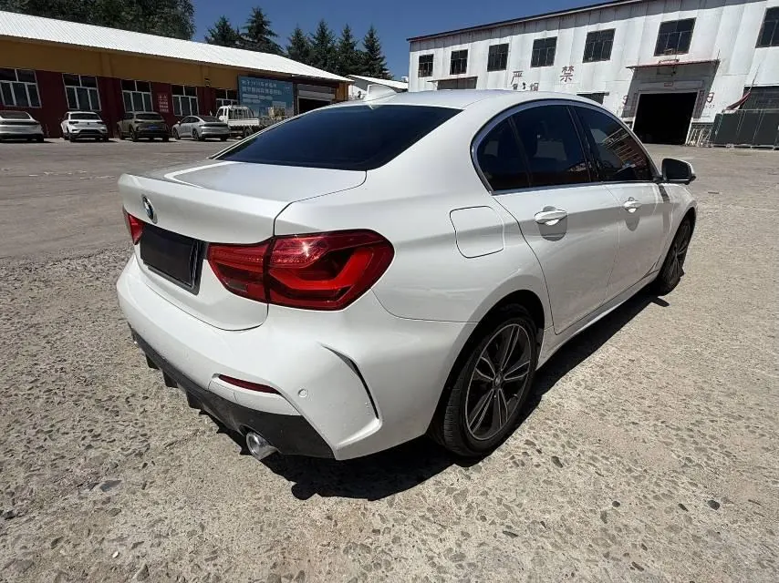 BMW 1 Series 2022 120i 1.5T M Sports Edition Automatic Gear 7