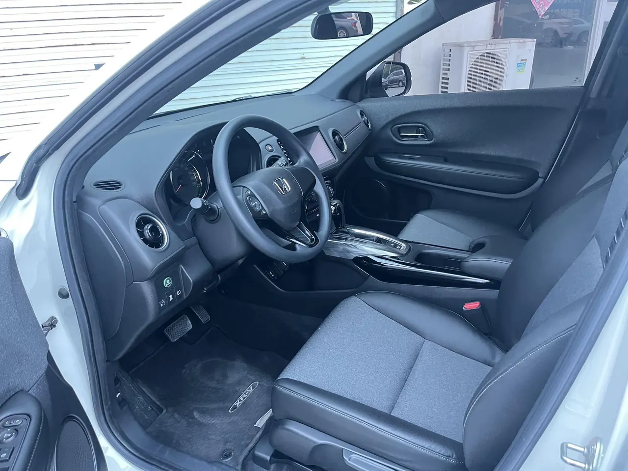 Honda 2021 XR-V 1.5 stepless classic automatic gear 3