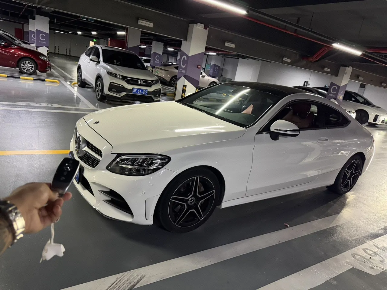 打开图片灯箱:Mercedes Benz Class C (Imported) 2021 C 260 Coupe 48V 1.5T Automatic Gear
