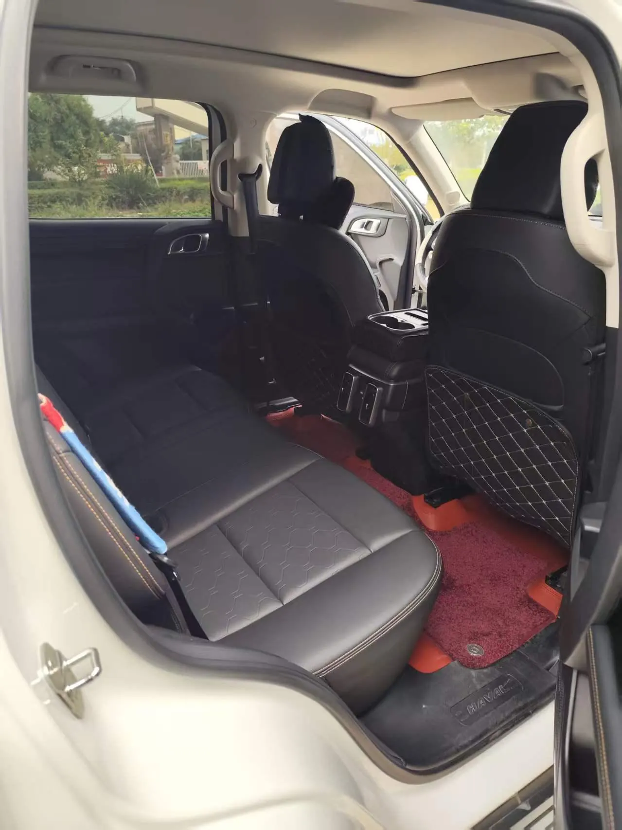 Haval 2022 big dog 1.5T two-wheel drive Labrador version automatic gear 4