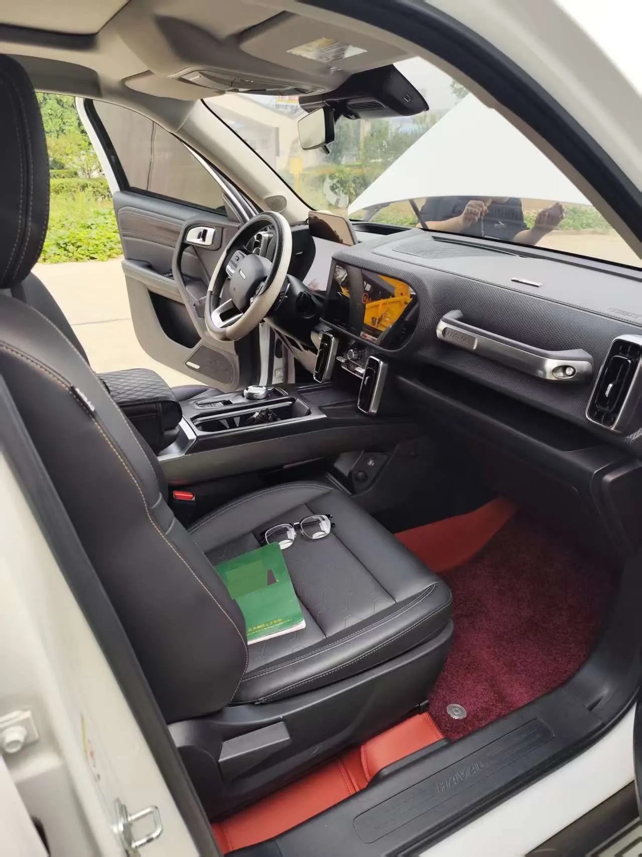 Haval 2022 big dog 1.5T two-wheel drive Labrador version automatic gear 5