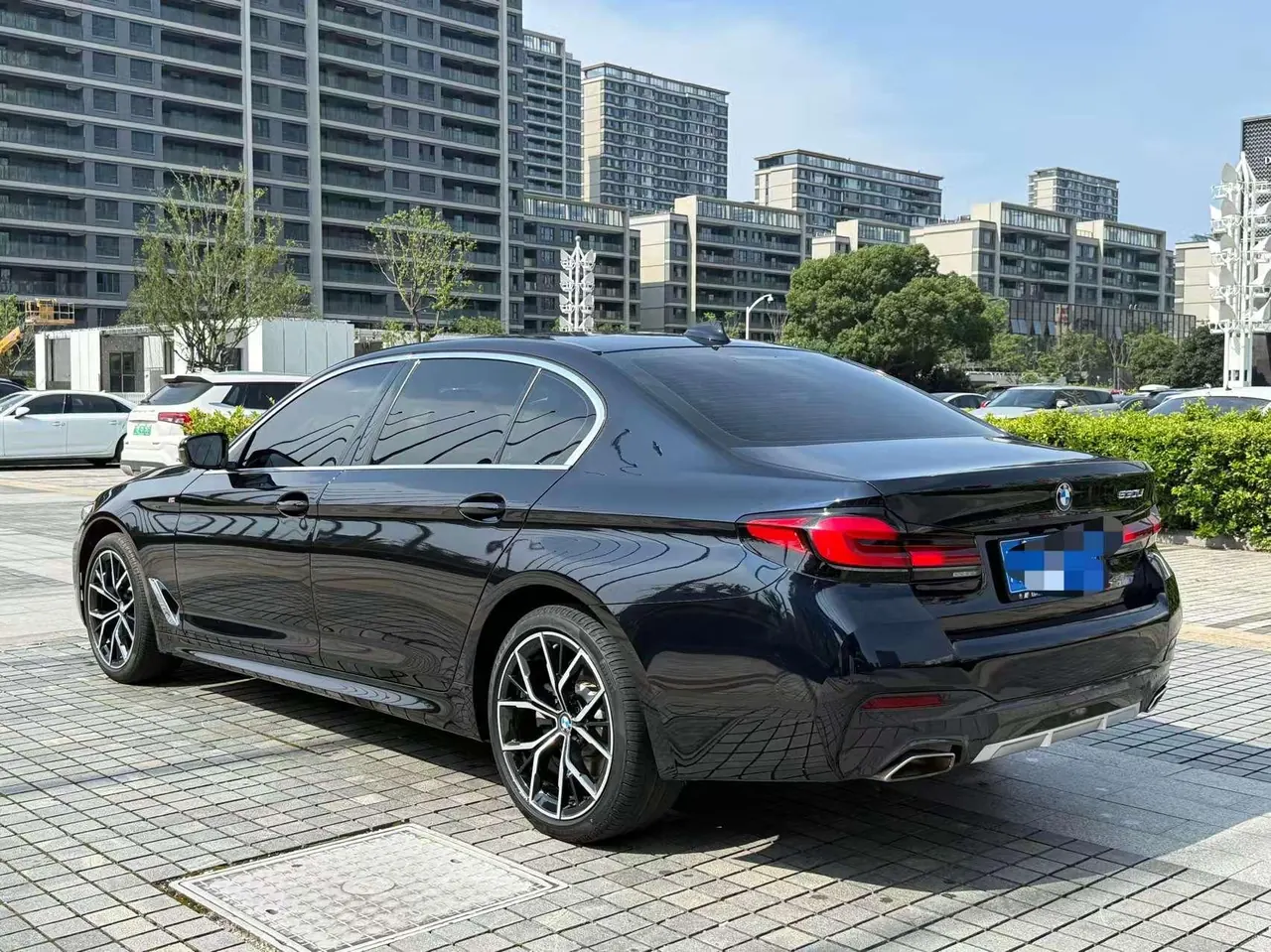 BMW 5 Series 2022 530Li 2.0T Exclusive M Sports Suit (Change 3) Automatic Gear 5