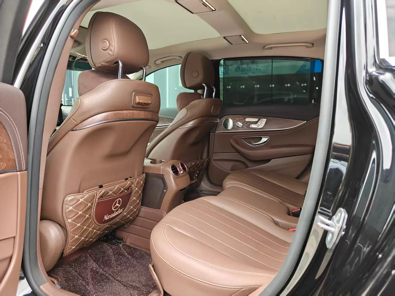 Mercedes Benz E Class 2020 E 300 L 2.0T Luxury Automatic Gear 2