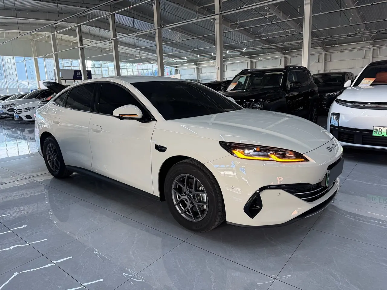 BYD 2024 seal 06 DM-i 1.5 stepless 80KM noble automatic gear 3
