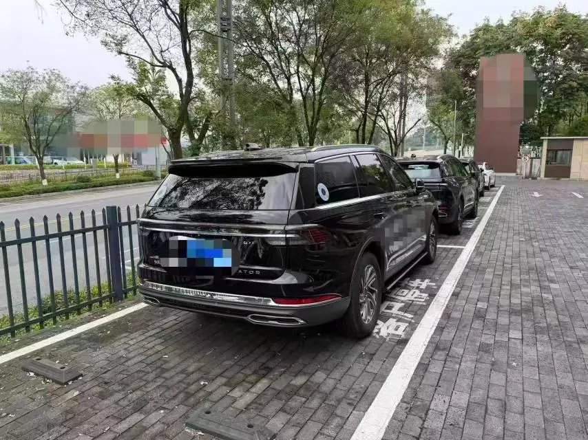 Lincoln 2024 Aviator 3.0T V6 4-wheel Elegant Edition 6-seat Automatic Gear 2