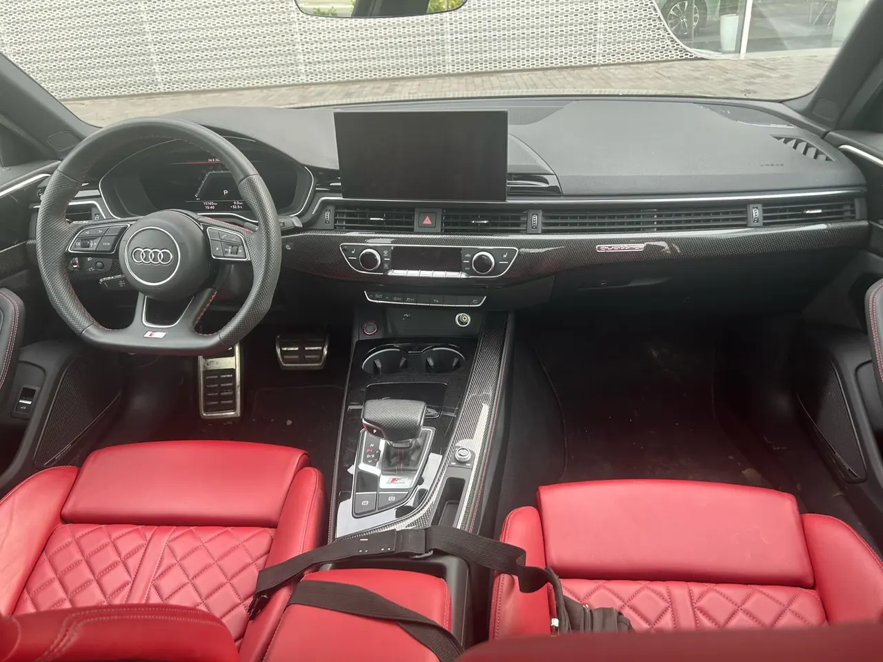 Audi S4 (Imported) 2024 S4 Limousine 3.0TFSI Automatic Gear 2