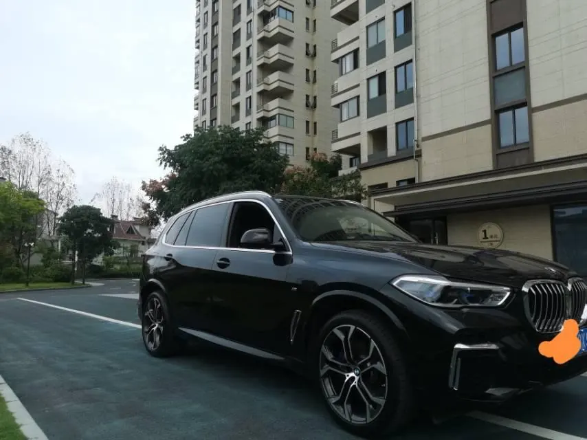 BMW 2022 X5 xDrive40Li 48V 3.0T exclusive M sports suit (modified) automatic gear 2