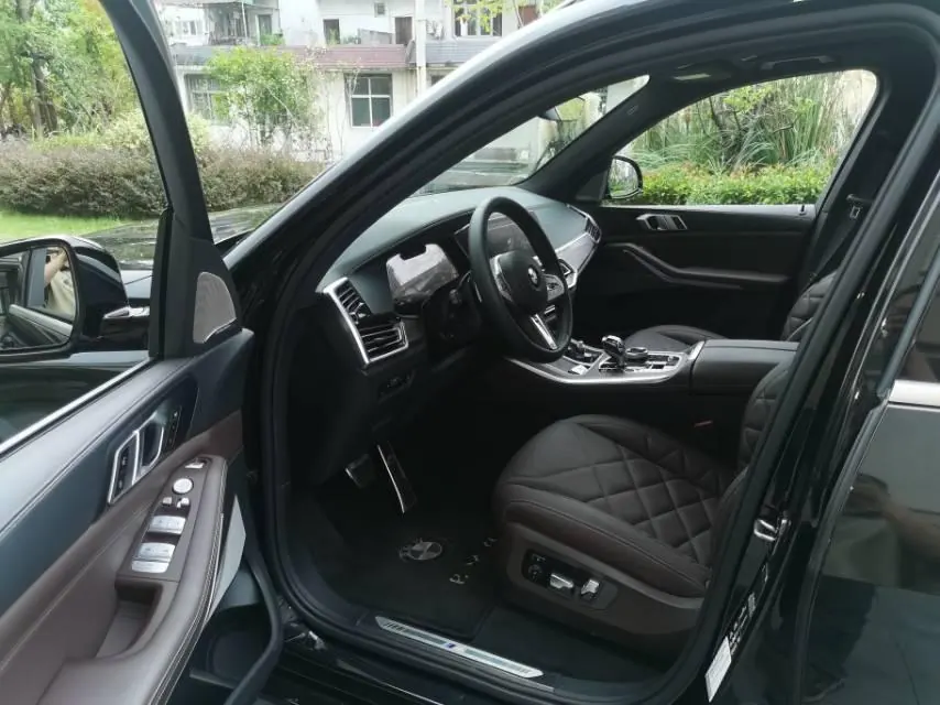 BMW 2022 X5 xDrive40Li 48V 3.0T exclusive M sports suit (modified) automatic gear 5