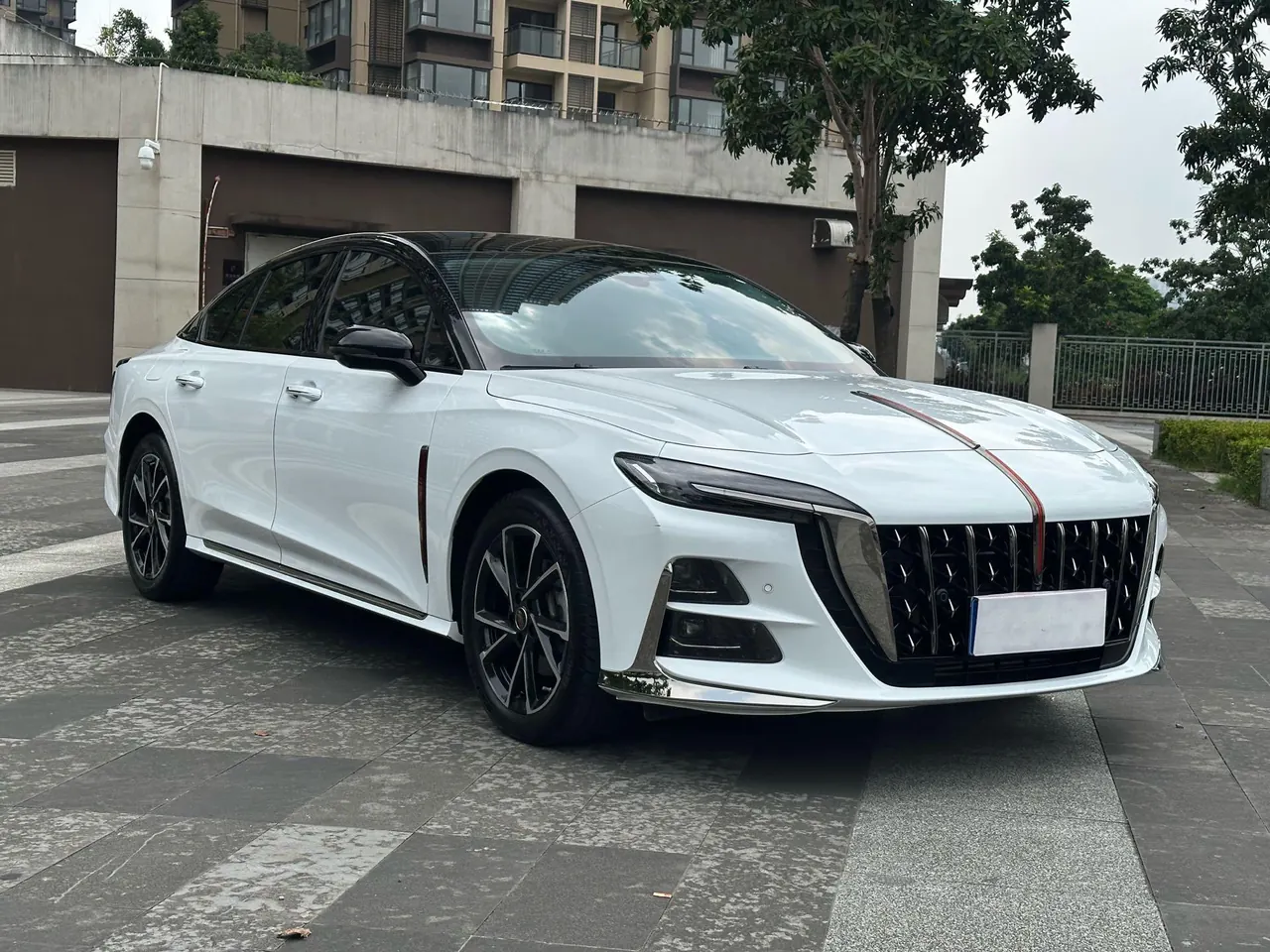 HongQi 2024 H6 2.0T to the United States version of automatic gear 3
