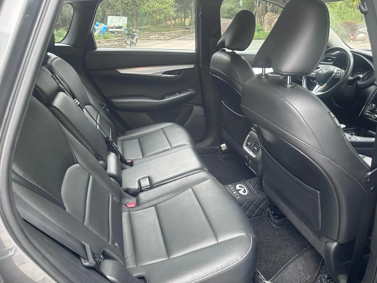 Infiniti 2020 QX50 2.0T stepless two-wheel drive fashion version of automatic gear 6