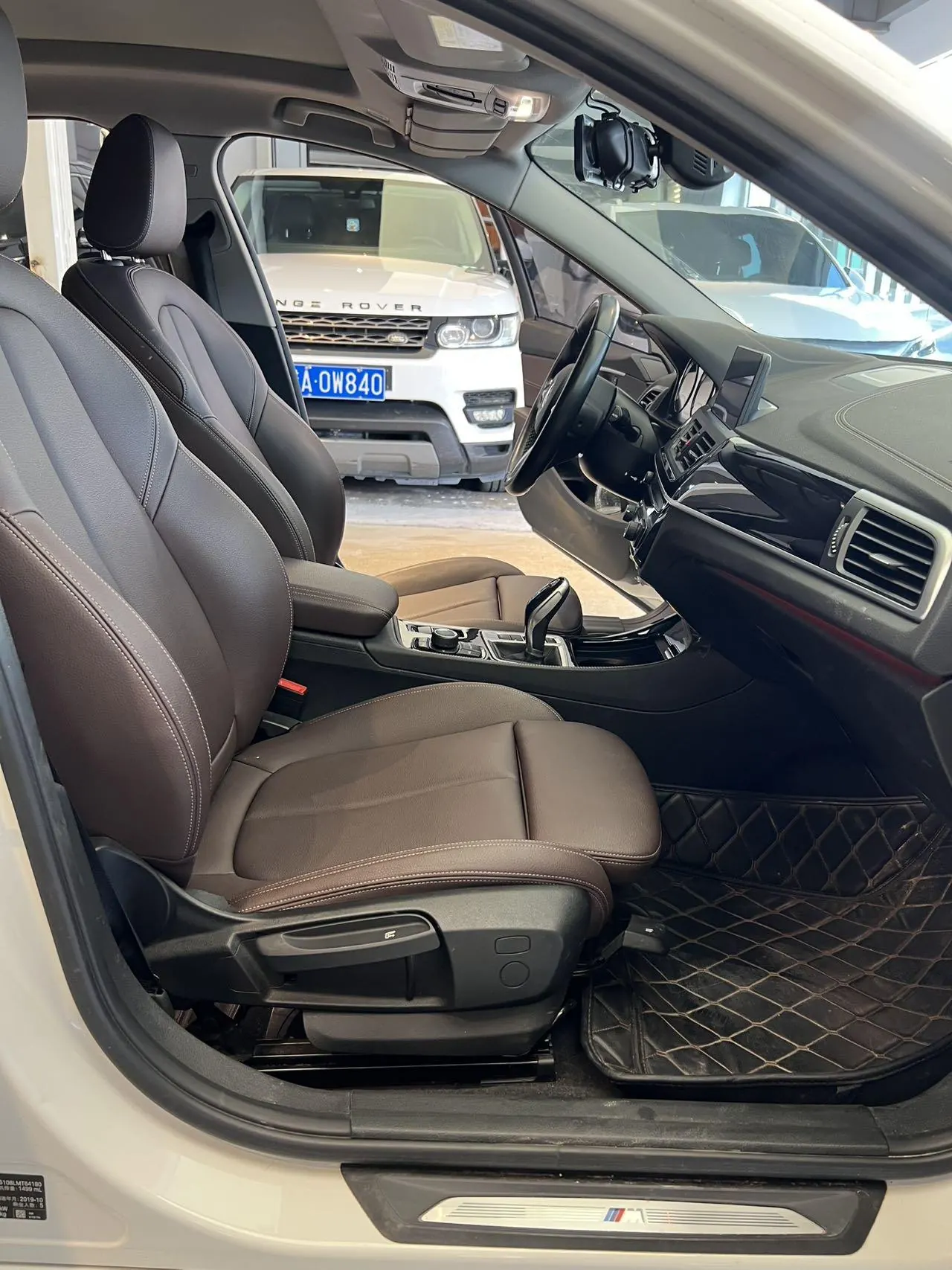BMW 1 Series 2020 120i 1.5T M Sports Suit Automatic Gear 6