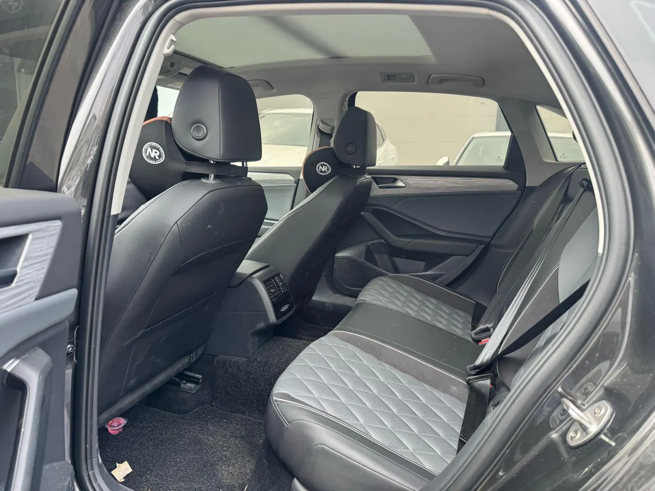 Volkswagen 2024 Sagittarius 1.5TSI 300TSI Excellent Edition Automatic Gear 4