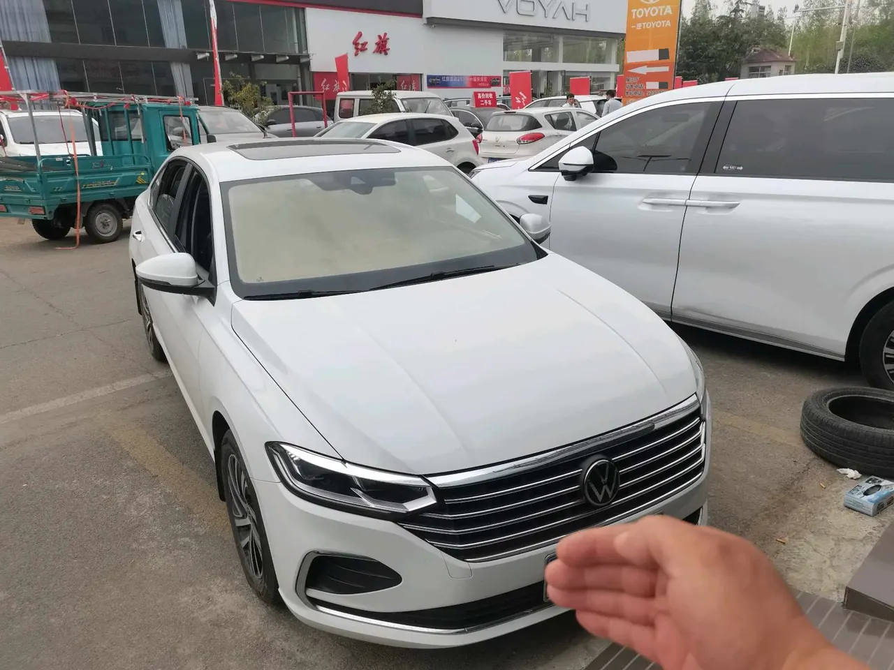 Volkswagen 2024 LaVida 1.5 5 Million Edition Automatic 2