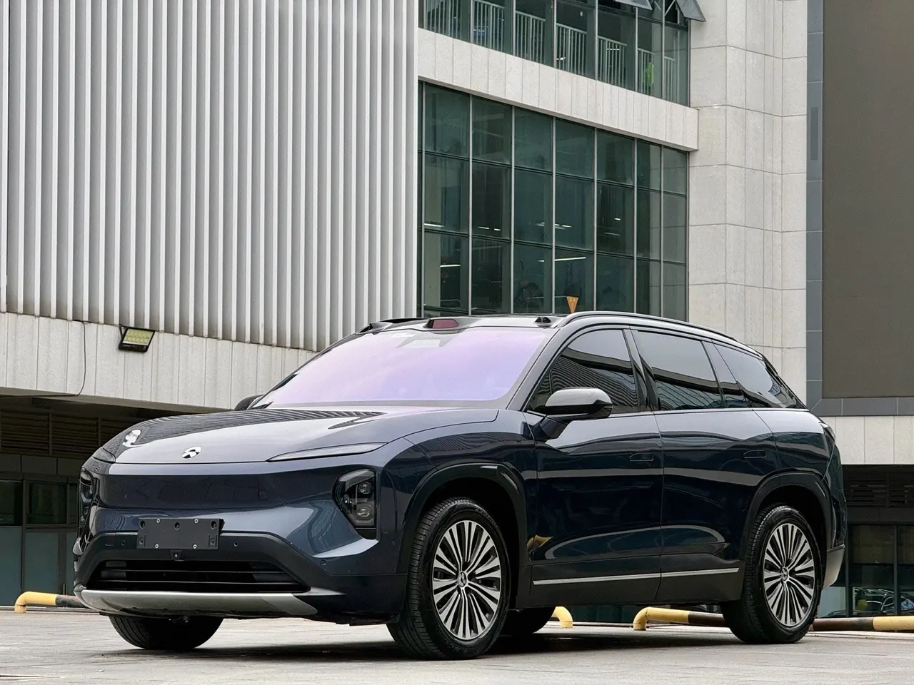 NIO 2022 ES 7 100kWh First Edition Automatic Gear - View 1
