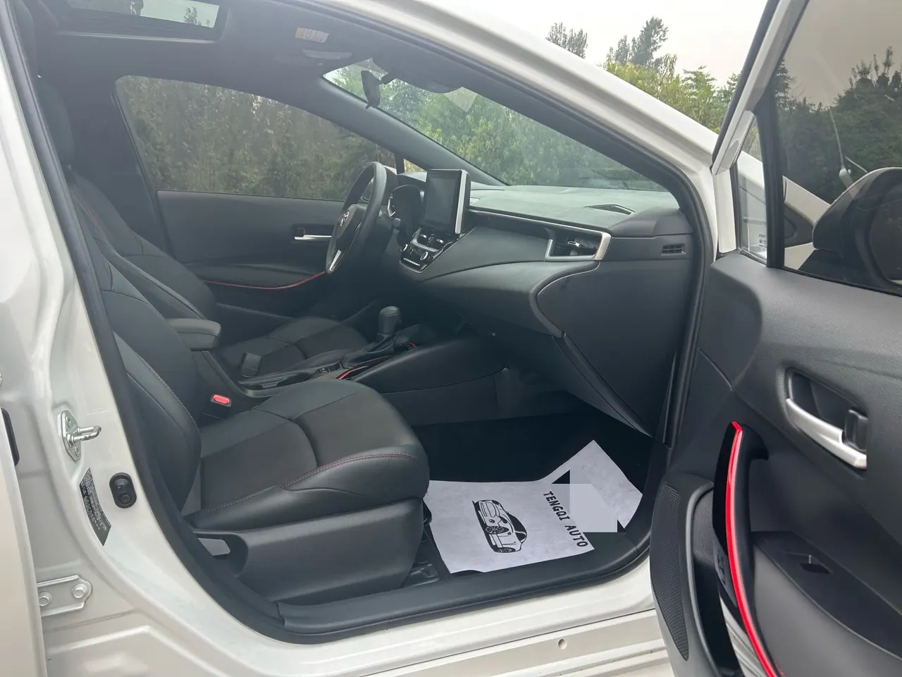 Toyota 2022 Lei Ling 1.2T Stepless 185T Sports Edition Automatic Gear 15