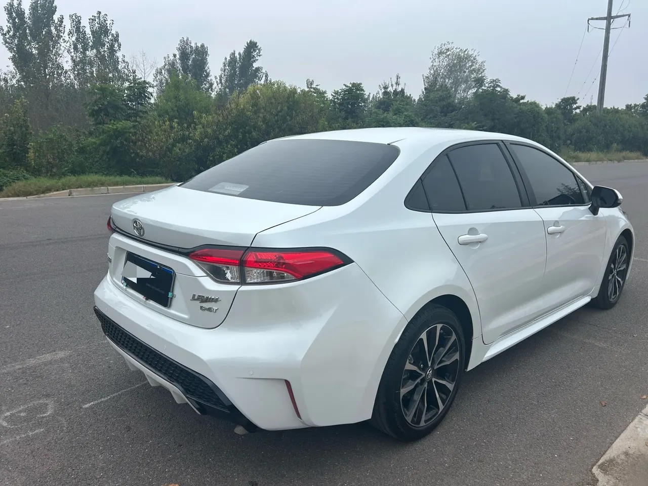 Toyota 2022 Lei Ling 1.2T Stepless 185T Sports Edition Automatic Gear 5