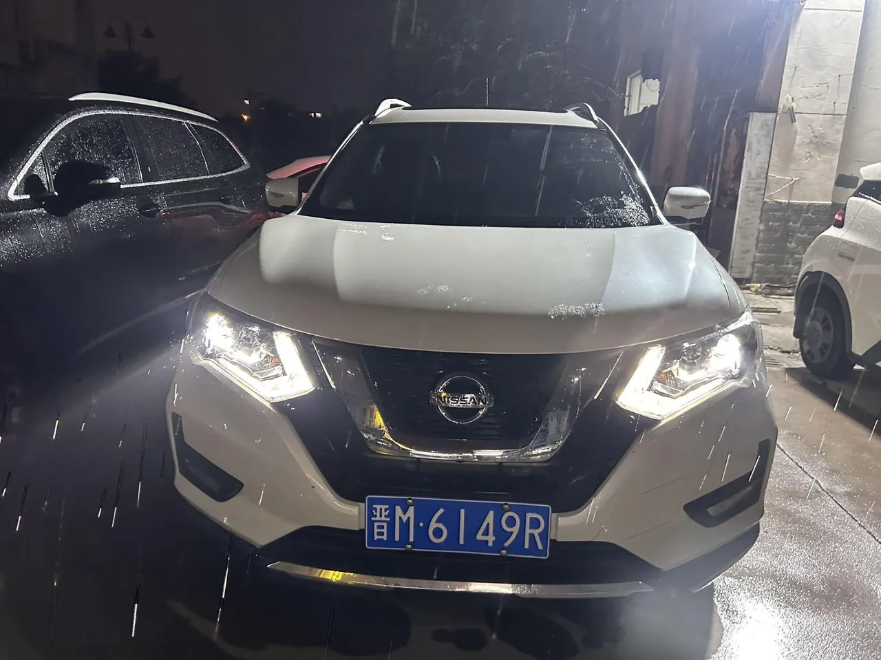 Nissan 2020 Qijun 2.0 stepless XL Premium two-wheel drive Zhilian exclusive version of automatic gear 2