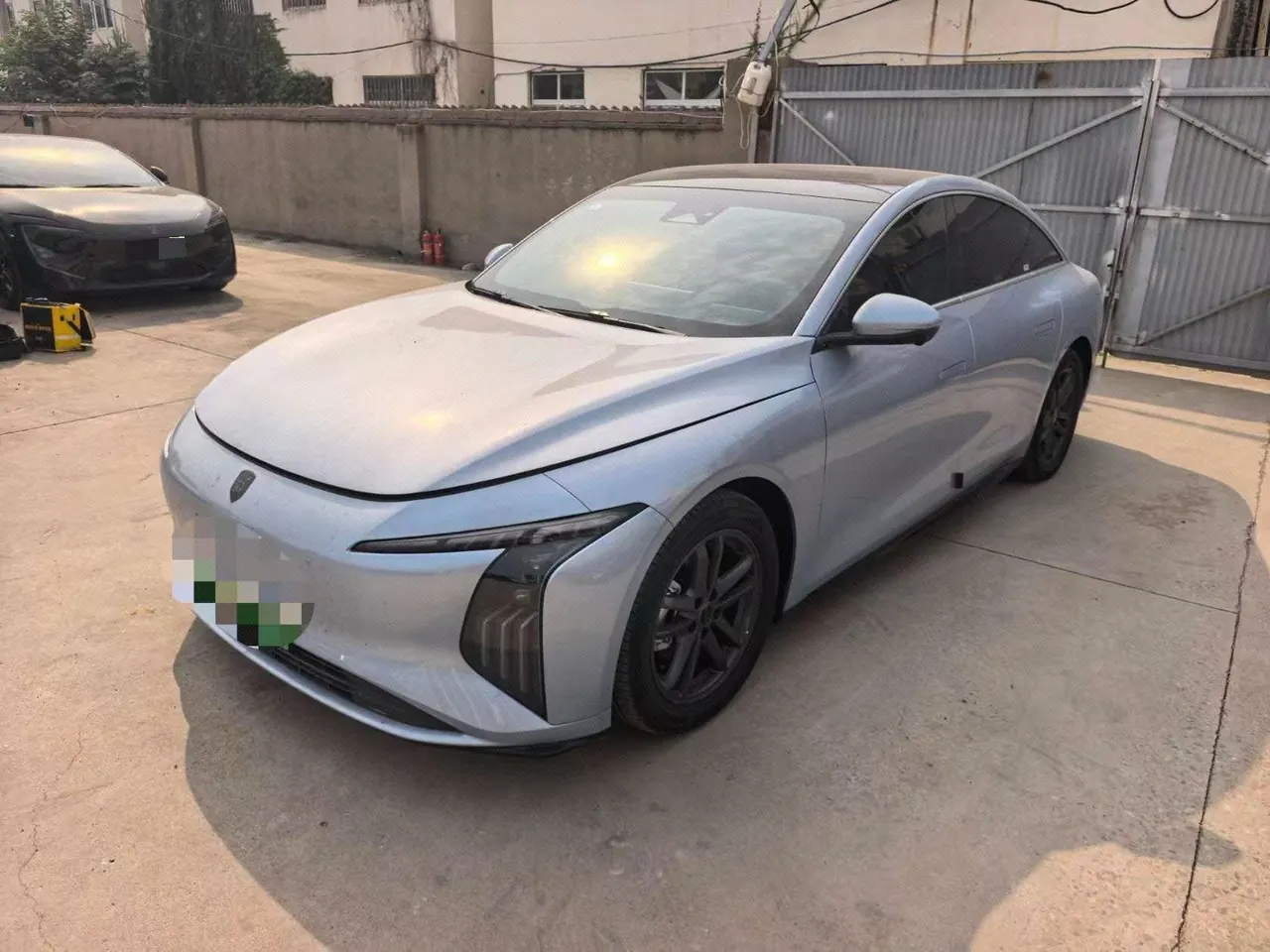 Open image lightbox: Forthing 2025 xinghai S 7 555km xingchuang version automatic gear