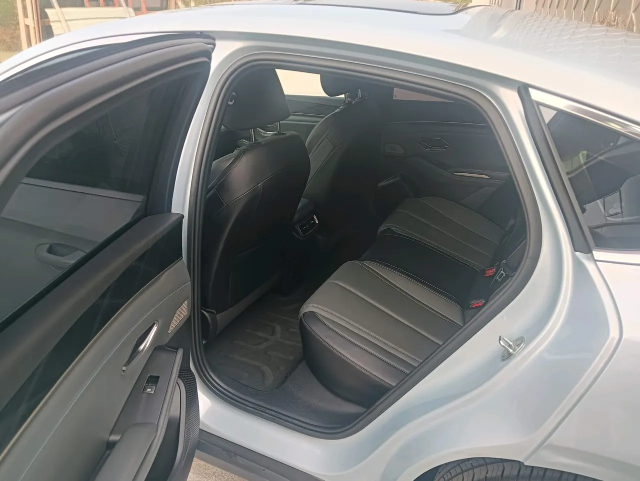 BYD 2024 Qin L DM-i 1.5 stepless 120KM Exceed automatic gear 8
