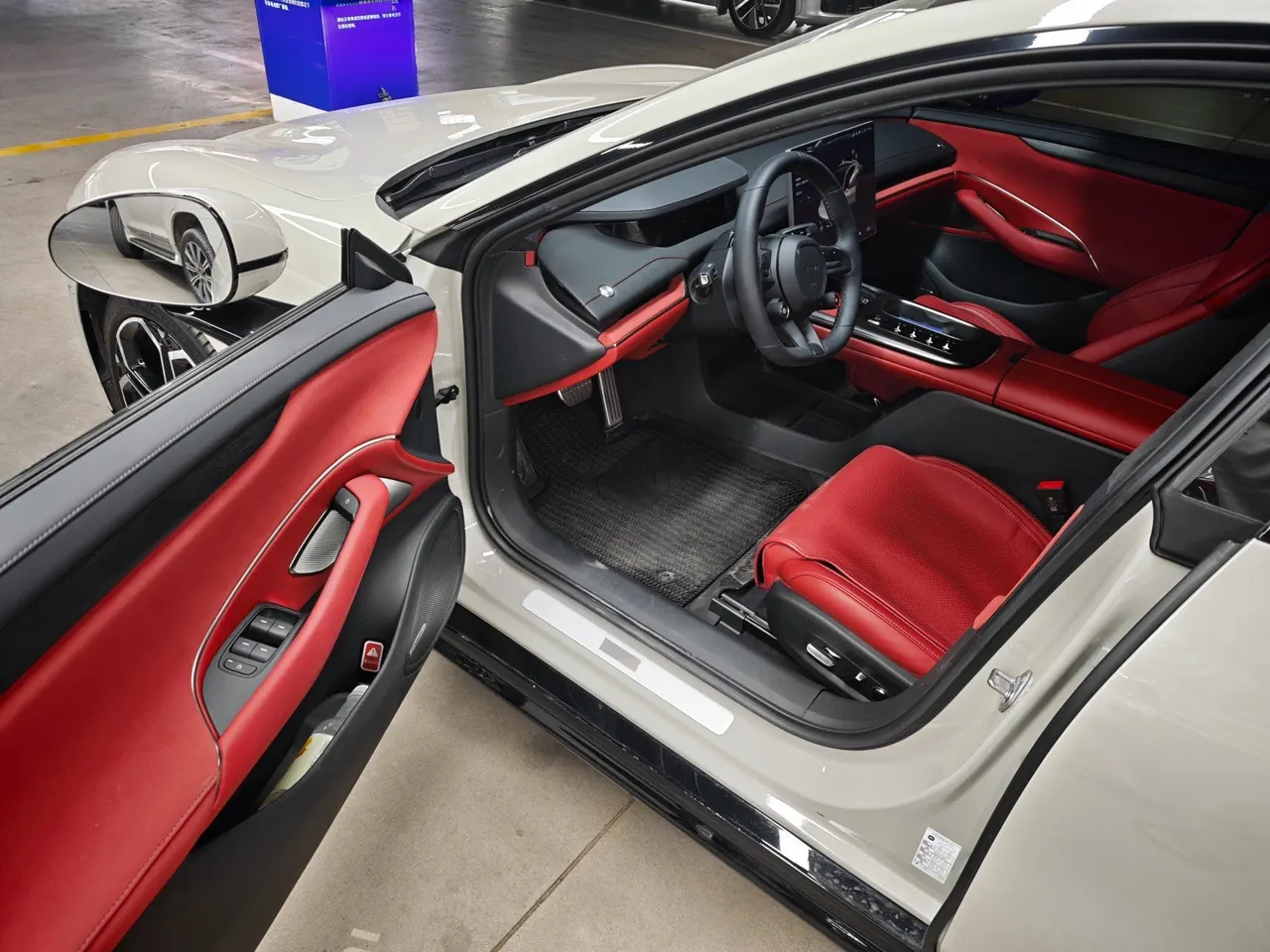 MI 2024 SU 7 800km 4-wheel drive ultra-long endurance high-end smart driving Max version automatic gear 2