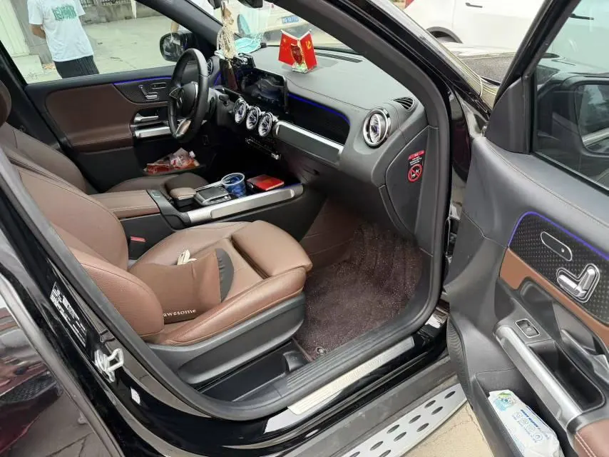 Mercedes Benz 2024 GLB 220 48V 2.0T fashion automatic gear 6
