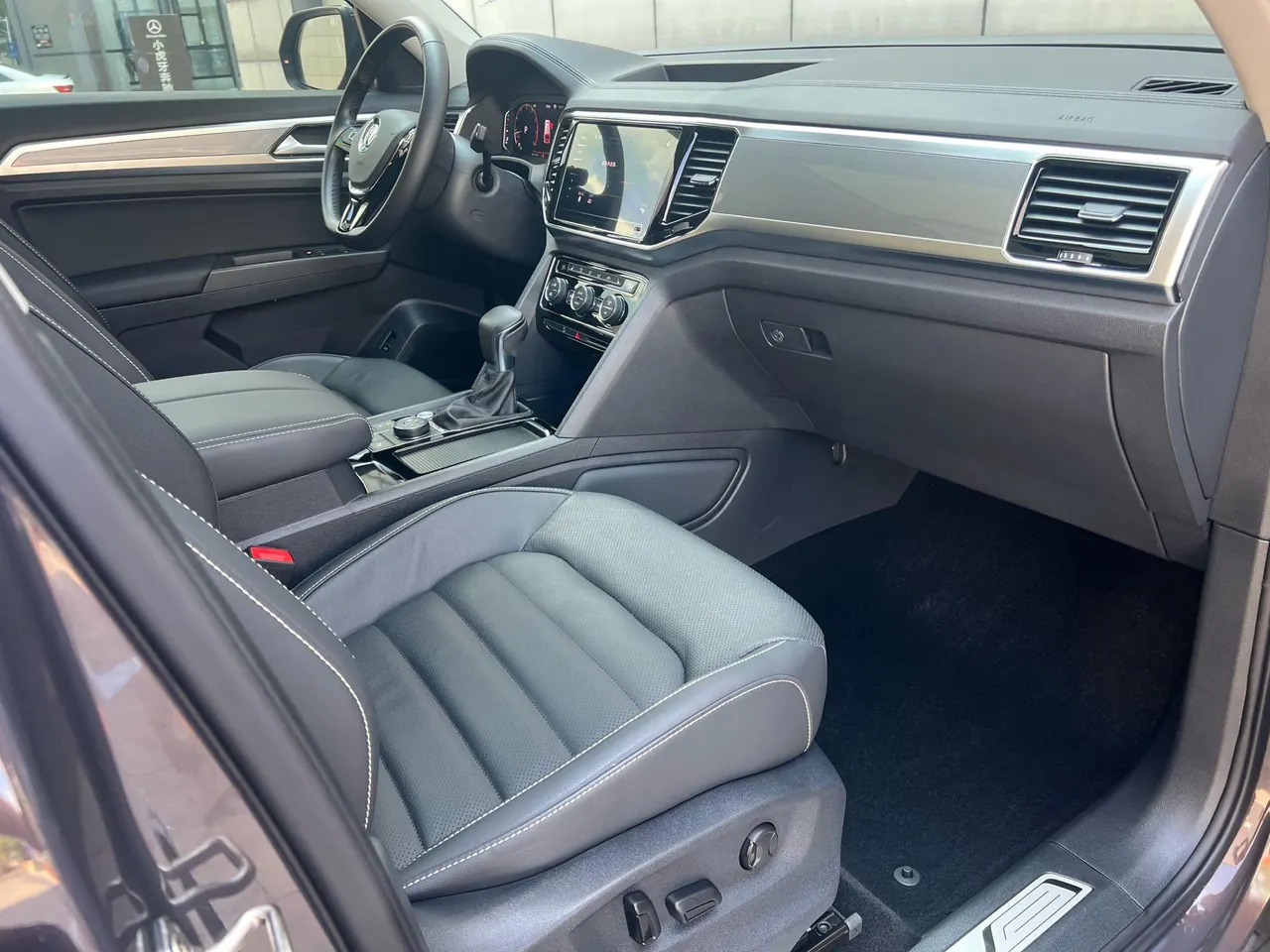 Volkswagen 2020 Tuang 2.0TSI 380TSI Four-wheel Drive Flagship Edition (Modified) Automatic Gear 7