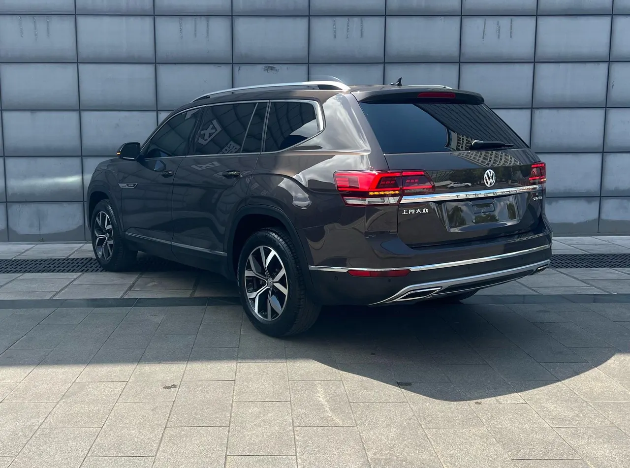 Volkswagen 2020 Tuang 2.0TSI 380TSI Four-wheel Drive Flagship Edition (Modified) Automatic Gear 9