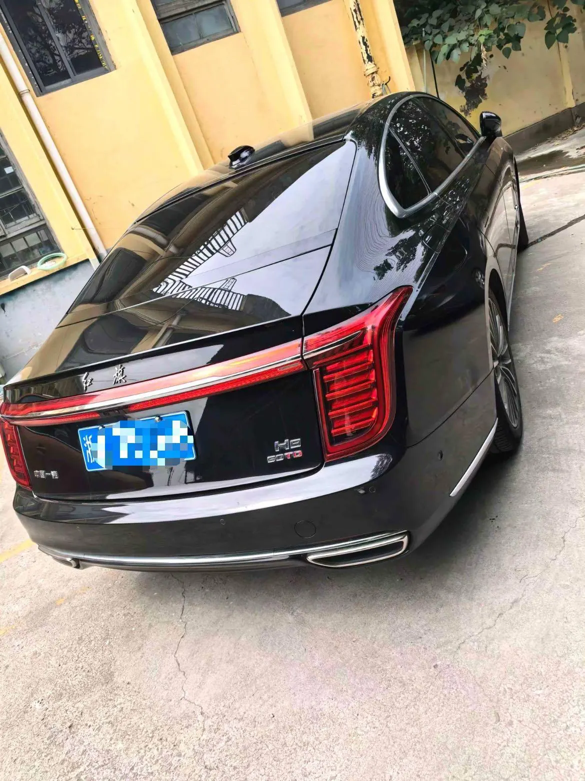 HongQi 2020 H9 3.0T Zhilian Qi Chang Edition Automatic Gear 3